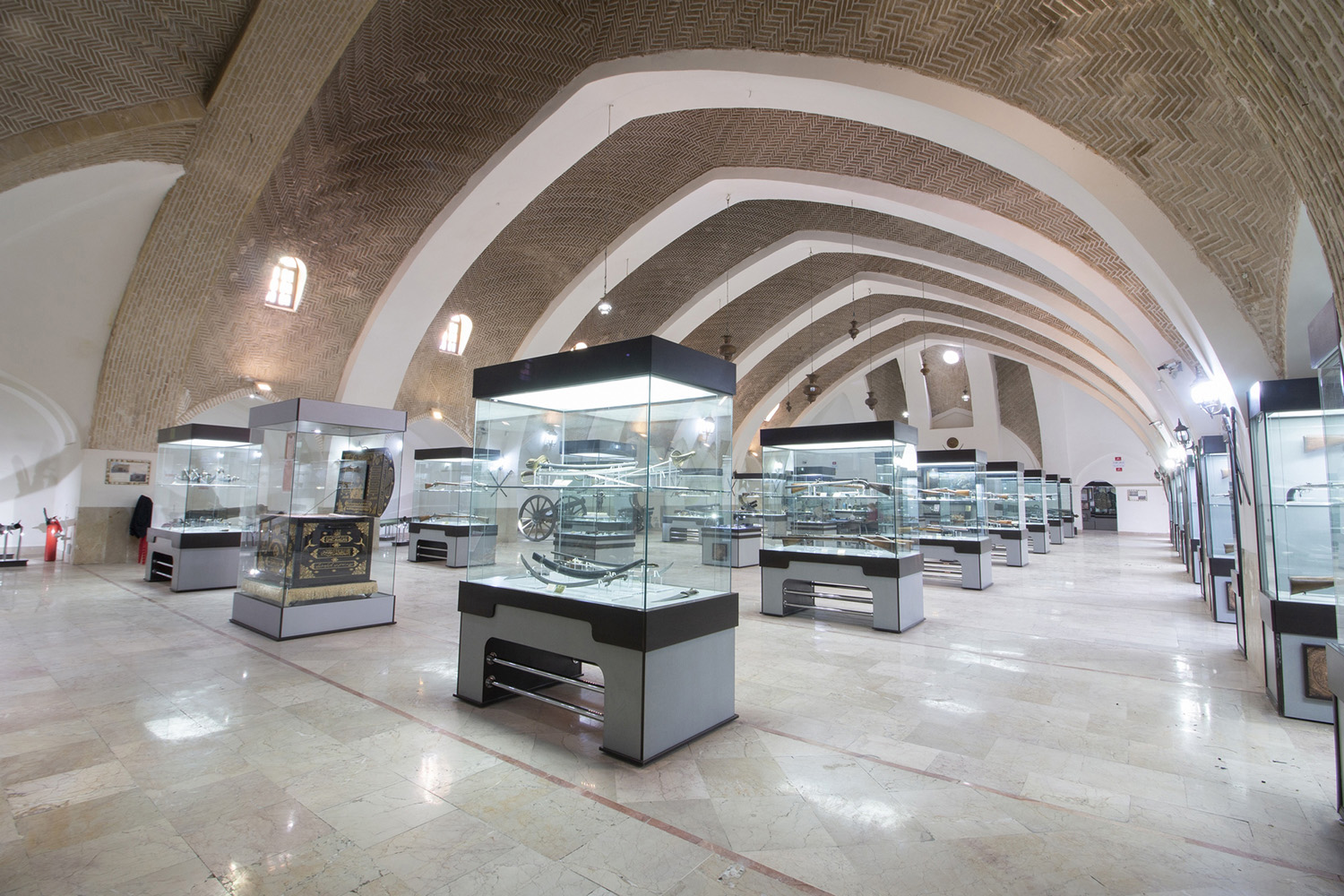 موزه ارتش کرمان، گنجینه‌‌ای از ادوات نظامی ایران